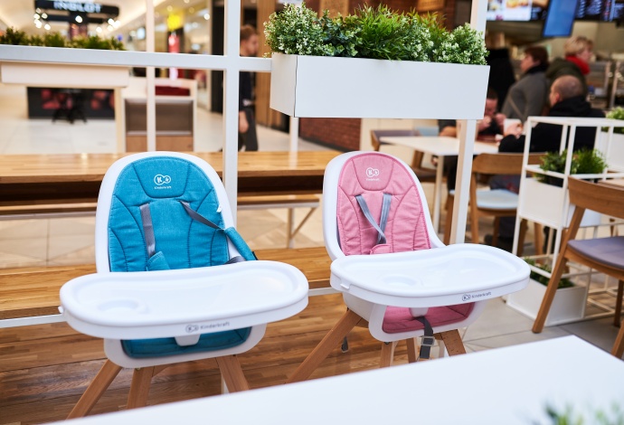 Chairs for baby feeding in the food area